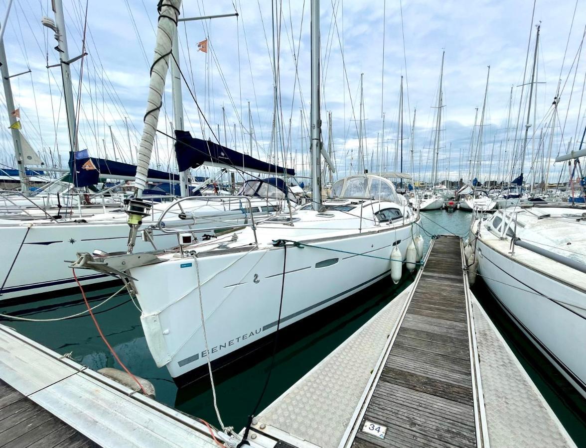 Nuit Insolite Sur Un Voilier Linge Et Menage Inclus - Boat Paradise La Rochelle La Rochelle  Ngoại thất bức ảnh