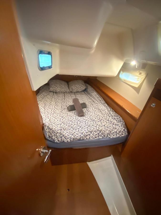 Nuit Insolite Sur Un Voilier Linge Et Menage Inclus - Boat Paradise La Rochelle La Rochelle  Ngoại thất bức ảnh